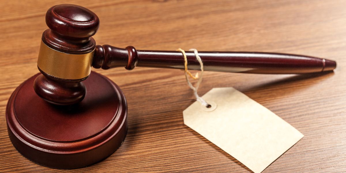 刑事告訴により家宅捜索？裁判では敗訴？